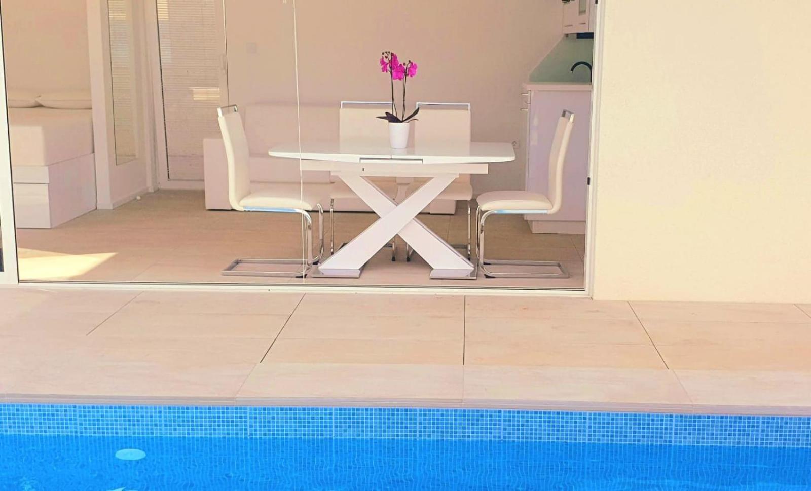 Jacuzzi Penthouse Apartment Матулі Екстер'єр фото
