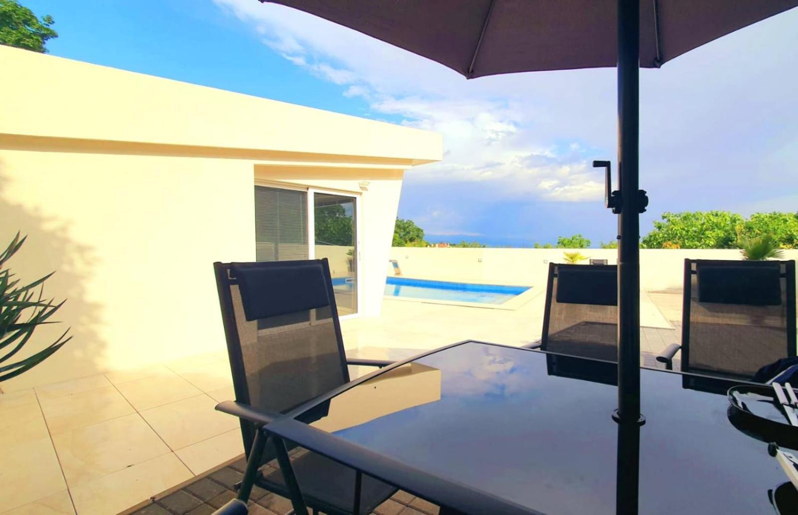Jacuzzi Penthouse Apartment Матулі Екстер'єр фото
