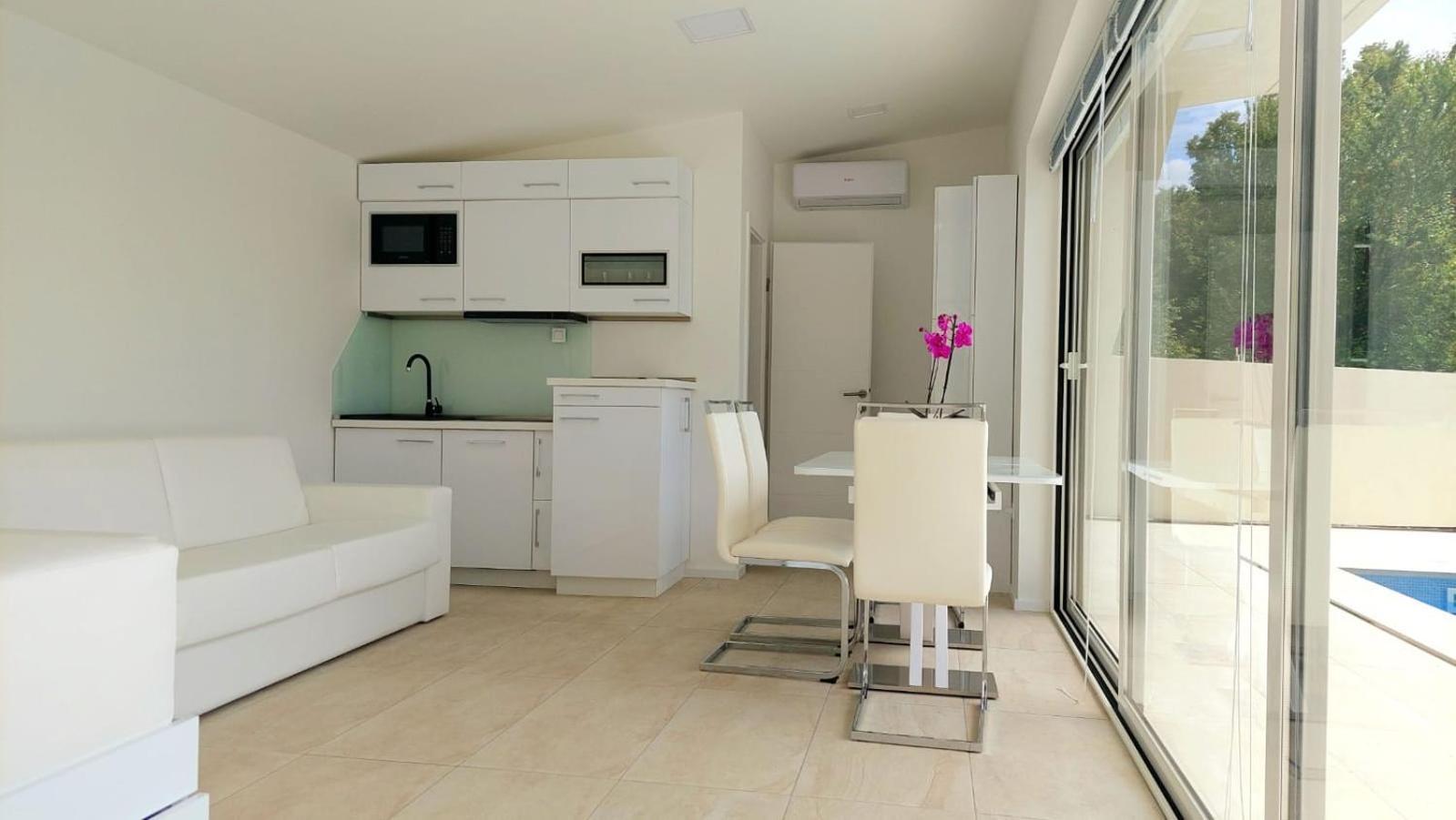 Jacuzzi Penthouse Apartment Матулі Екстер'єр фото